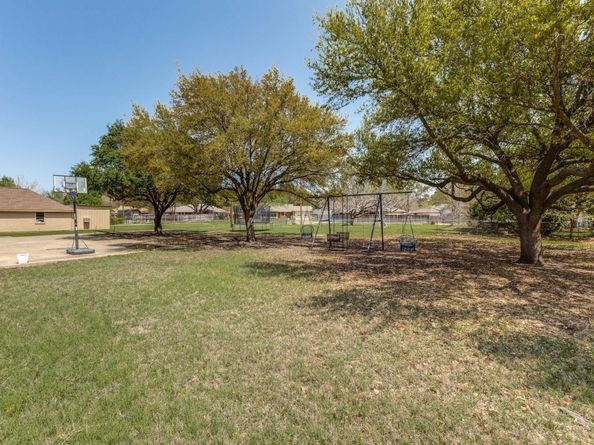 204  Harris Drive , Sunnyvale Texas 75182