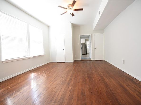 4612  Junius Street , Dallas Texas 75246