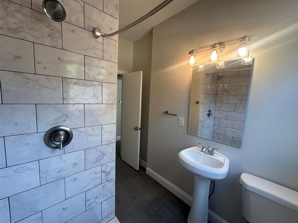 4612  Junius Street , Dallas Texas 75246