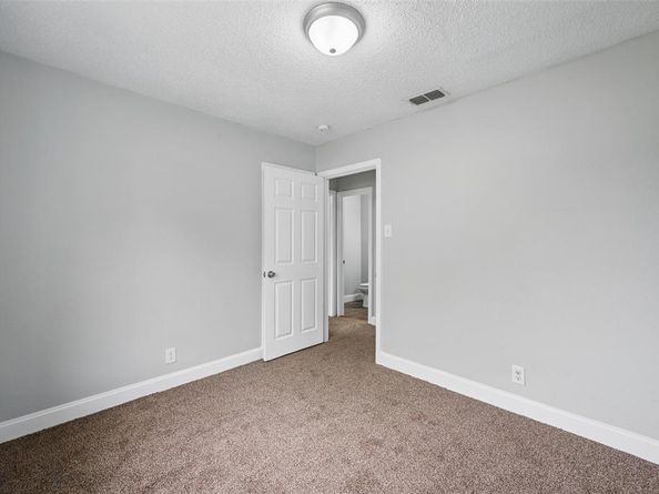 5621  Neystel Road , Fort Worth Texas 76134