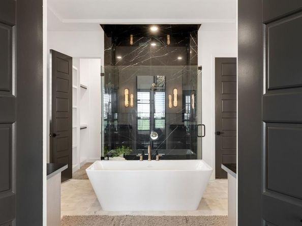 8724  Edgewater Drive , The Colony Texas 75056