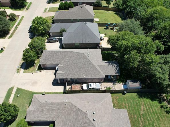 1751  Ridgemar Drive , Grand Prairie Texas 75051