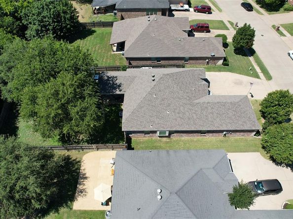 1751  Ridgemar Drive , Grand Prairie Texas 75051