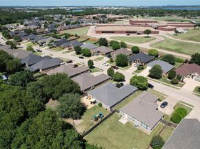 1751  Ridgemar Drive , Grand Prairie Texas 75051