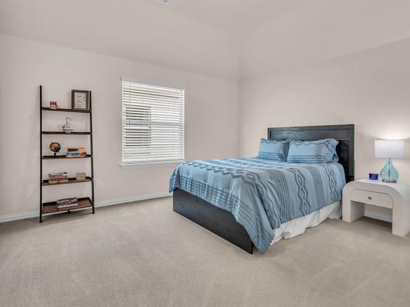 12662  Royal Oaks Lane , Farmers Branch Texas 75234