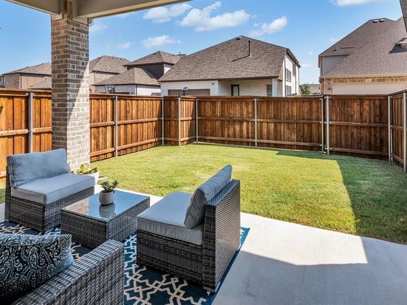 12662  Royal Oaks Lane , Farmers Branch Texas 75234