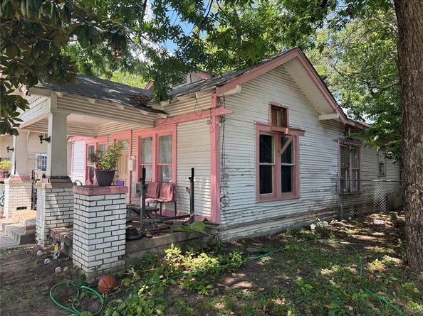 3714  Meyers Street , Dallas Texas 75215