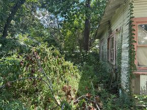 3714  Meyers Street , Dallas Texas 75215