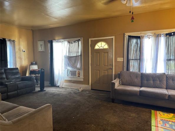 3714  Meyers Street , Dallas Texas 75215