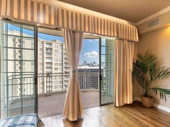 3225  Turtle Creek Boulevard  1545, Dallas Texas 75219