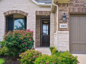 1615  Sweetwater Way , Celina Texas 75009