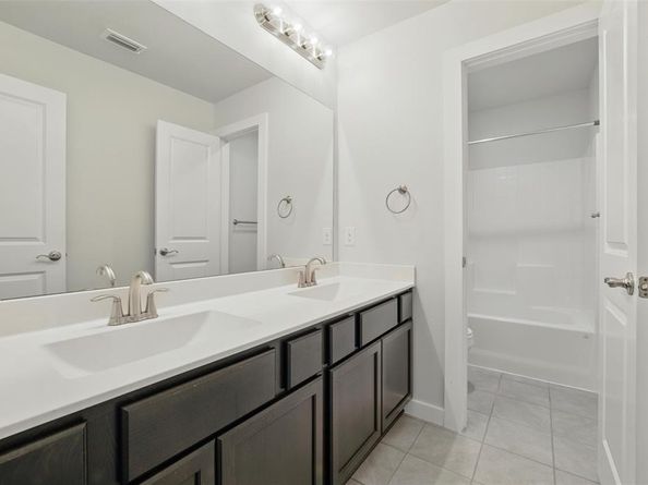 2101  Chebi Lane , Denton Texas 76209