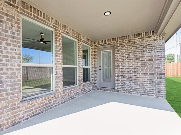 117  Whistling Duck Drive , Balch Springs Texas 75181