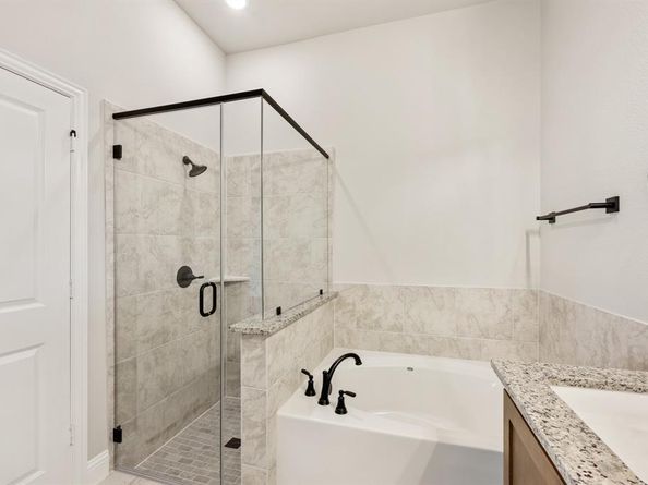 117  Whistling Duck Drive , Balch Springs Texas 75181