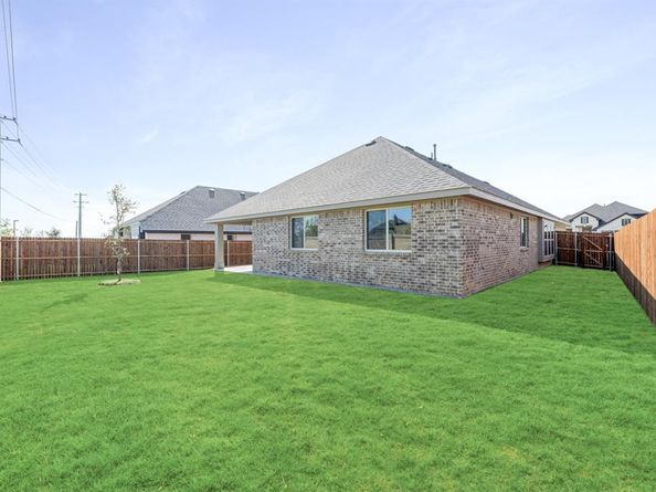 117  Whistling Duck Drive , Balch Springs Texas 75181