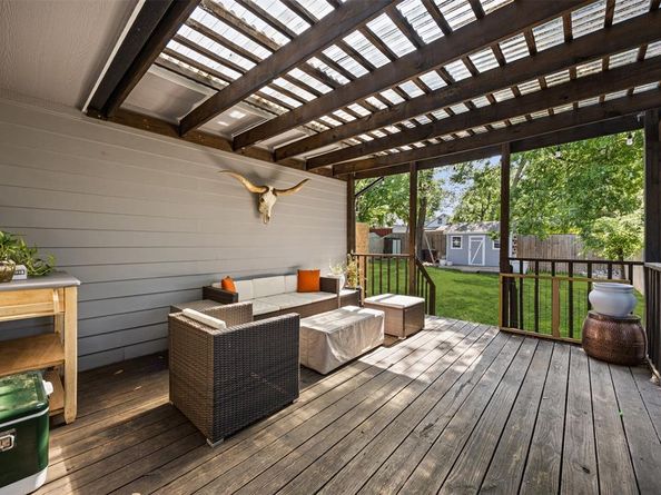 3208  Travis Avenue , Fort Worth Texas 76110