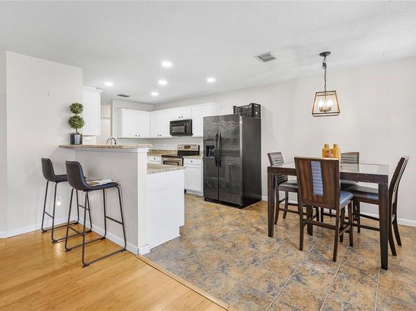 925  Brooks Drive , Cedar Hill Texas 75104