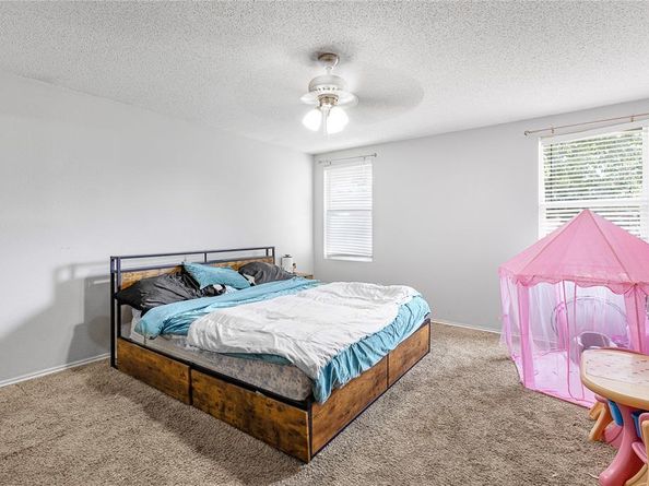 925  Brooks Drive , Cedar Hill Texas 75104