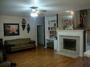 1706  creekway Drive , Garland Texas 75043