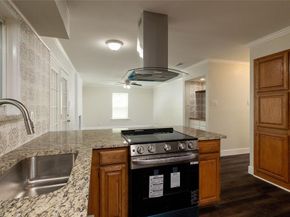 641  Lemon Drive , Arlington Texas 76018