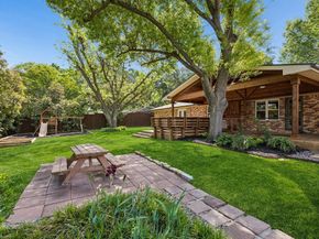7519  Larchview Drive , Dallas Texas 75254