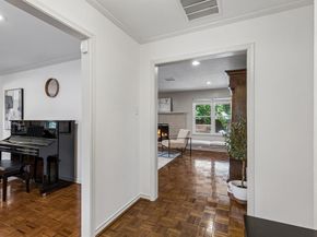 7519  Larchview Drive , Dallas Texas 75254