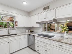 7519  Larchview Drive , Dallas Texas 75254