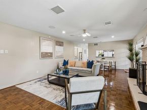7519  Larchview Drive , Dallas Texas 75254
