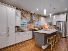 322 S Brighton Avenue , Dallas Texas 75208