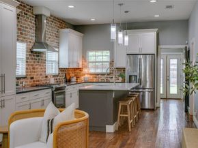 322 S Brighton Avenue , Dallas Texas 75208