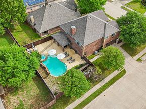 5540  La Bandera Trail , Benbrook Texas 76126