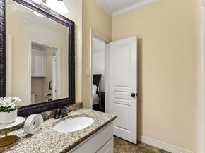 5540  La Bandera Trail , Benbrook Texas 76126