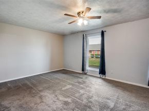 82 E Mountain Creek Drive E 19, Grand Prairie Texas 75052