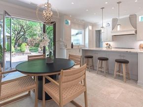 4610  Bluffview Boulevard , Dallas Texas 75209