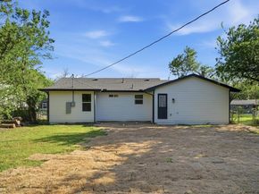 810  Cordell Street , Denton Texas 76201