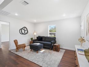 810  Cordell Street , Denton Texas 76201
