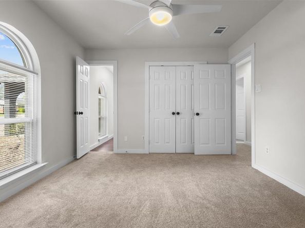 732  Windsor Drive , Everman Texas 76140