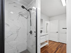 1654  Hansboro Avenue , Dallas Texas 75224