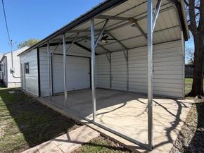 1654  Hansboro Avenue , Dallas Texas 75224