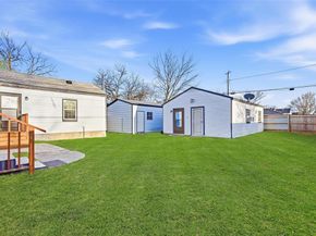 1654  Hansboro Avenue , Dallas Texas 75224