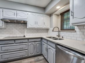 322  Cardinal Creek Drive , Duncanville Texas 75137