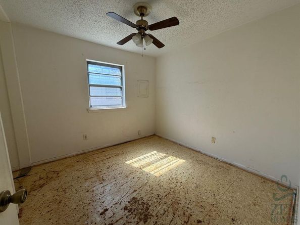 704  Meadowlark Circle , Crowley Texas 76036