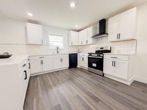 1412  Grantland Circle , Fort Worth Texas 76112