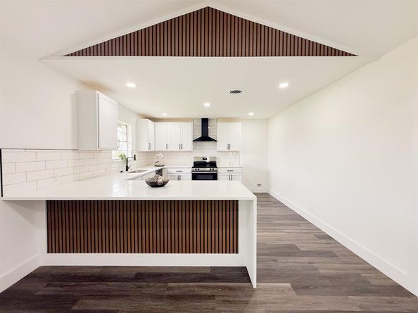 1412  Grantland Circle , Fort Worth Texas 76112