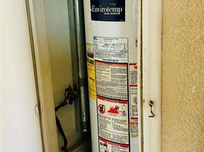 2016  Daniel Street , Fort Worth Texas 76104