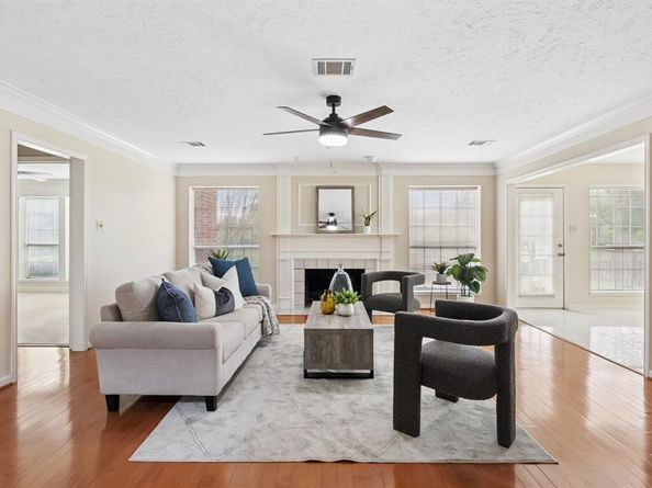 2417  Fulton Drive , Garland Texas 75044