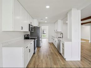 1835 E Cedar Elm Drive , Arlington Texas 76012