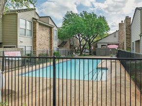 2331 N Davis Drive  A, Arlington Texas 76012