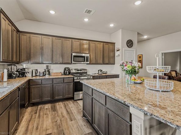 5408  Wedge Wood Drive , Haltom City Texas 76137