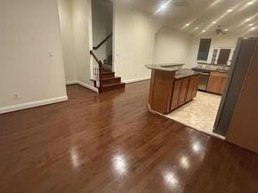 3615  Edgar Place , Dallas Texas 75204